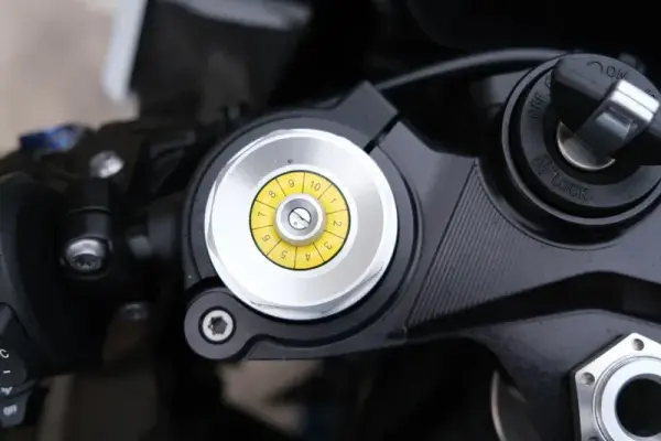 BMW M 1000 RR Outro 20