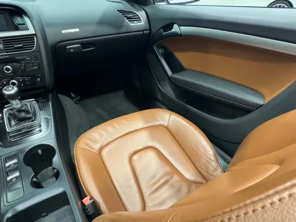 Audi A5 Cabrio 2.0 TDI DPF 11