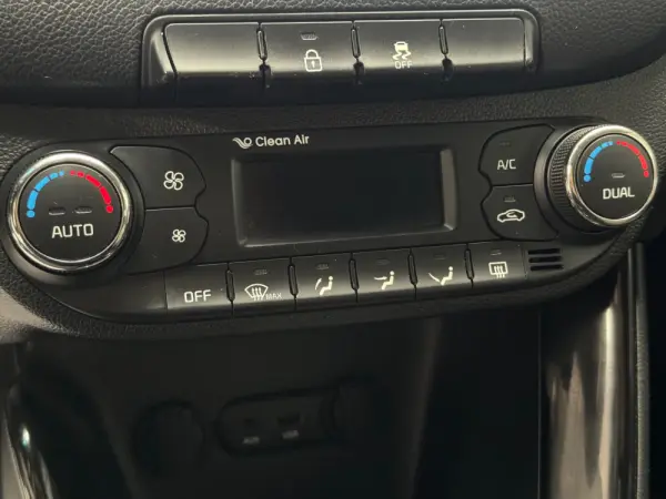 Kia Ceed SW 1.6 CRDi Prime 21