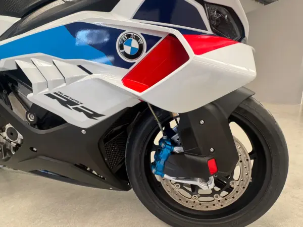 BMW S 1000 RR Outro 5