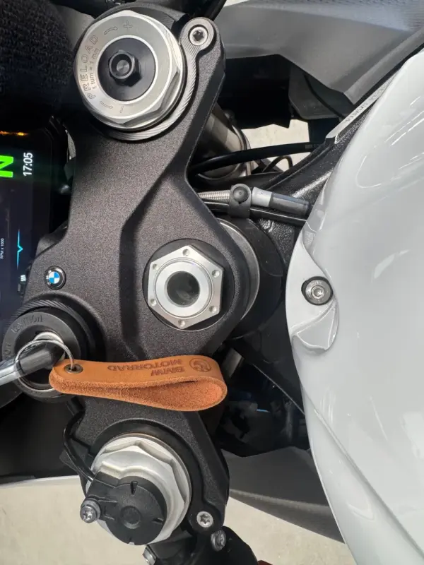 BMW S 1000 RR Outro 13