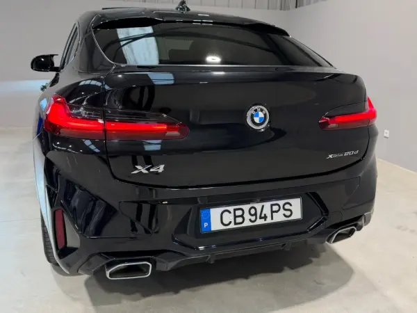 BMW X4 Outro 7
