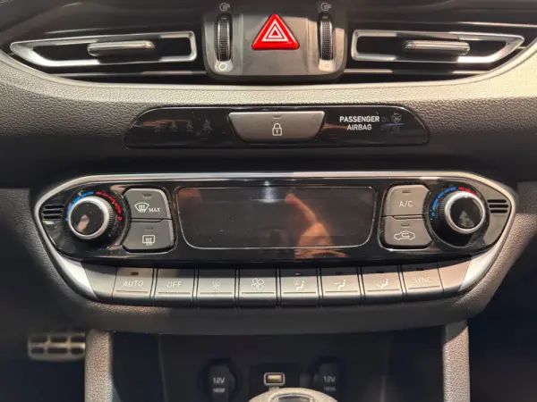 Hyundai i30 N 2.0 T-GDi Pack Performance 8DCT 17