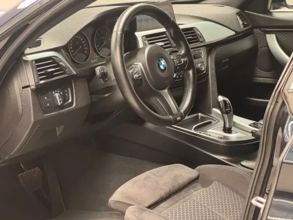 BMW 418 Gran Coupé d Pack M Auto 8