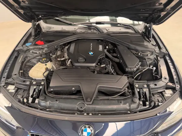 BMW 418 Gran Coupé d Pack M Auto 25