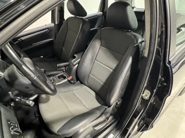 Mercedes-Benz B 180 CDI 8