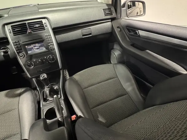 Mercedes-Benz B 180 CDI 10
