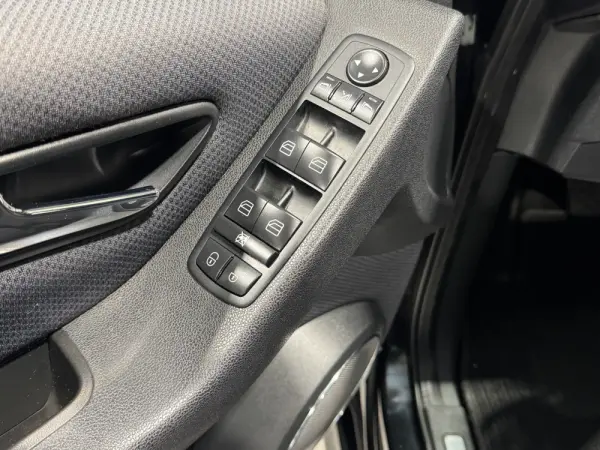 Mercedes-Benz B 180 CDI 12