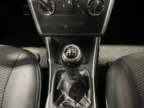Mercedes-Benz B 180 CDI 15