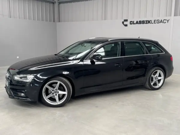 Audi A4 Avant 2.0 TDI Business Line Sport 4