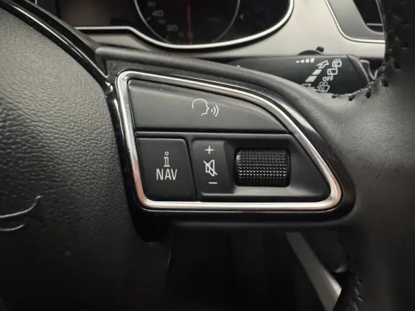Audi A4 Avant 2.0 TDI Business Line Sport 21