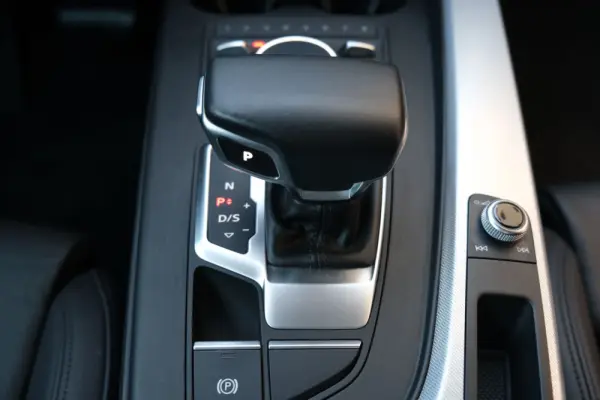 Audi A5 2.0 TDI Sport S tronic 19