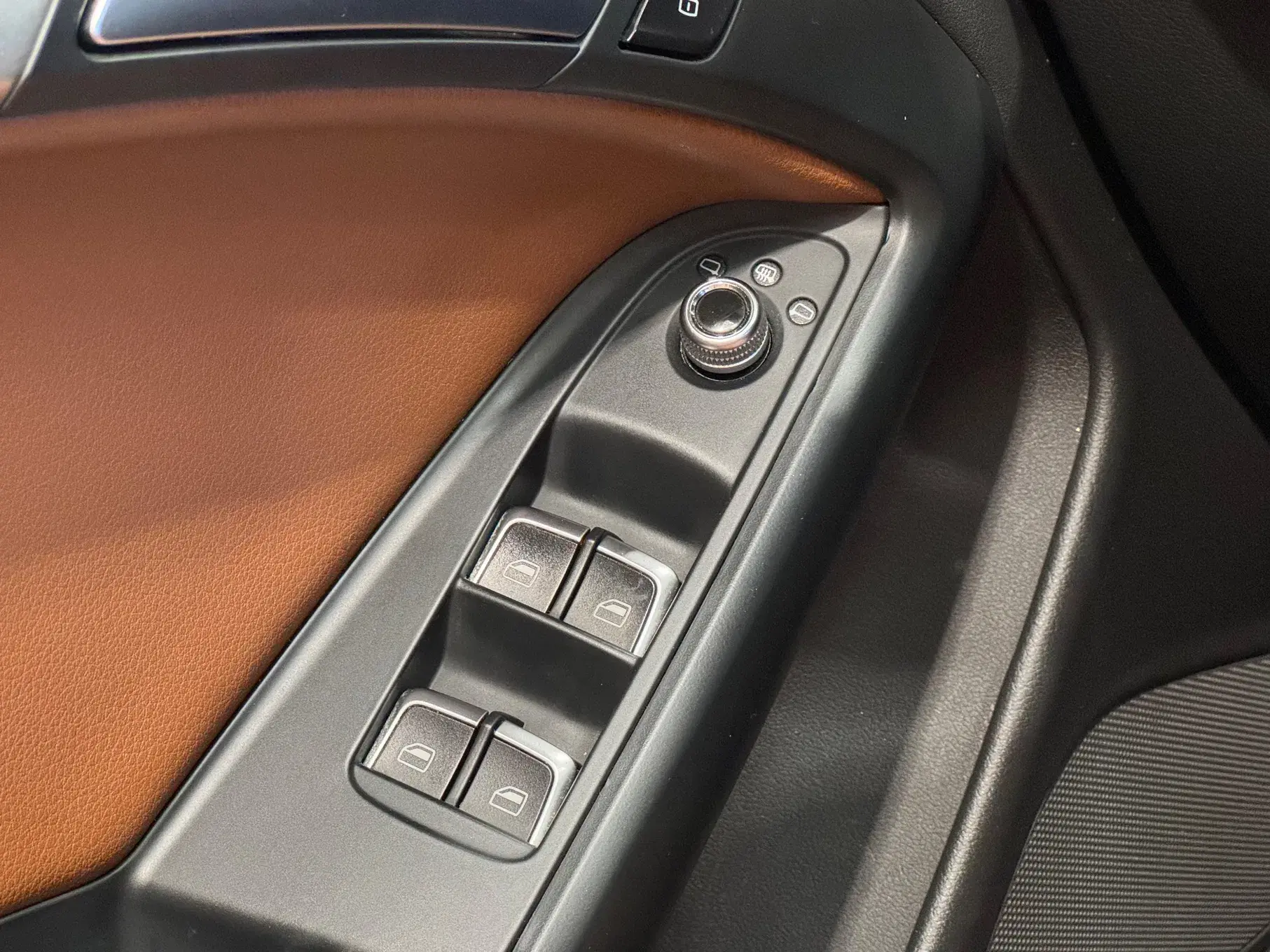 Audi A5 Cabrio 2.0 TDI DPF 13