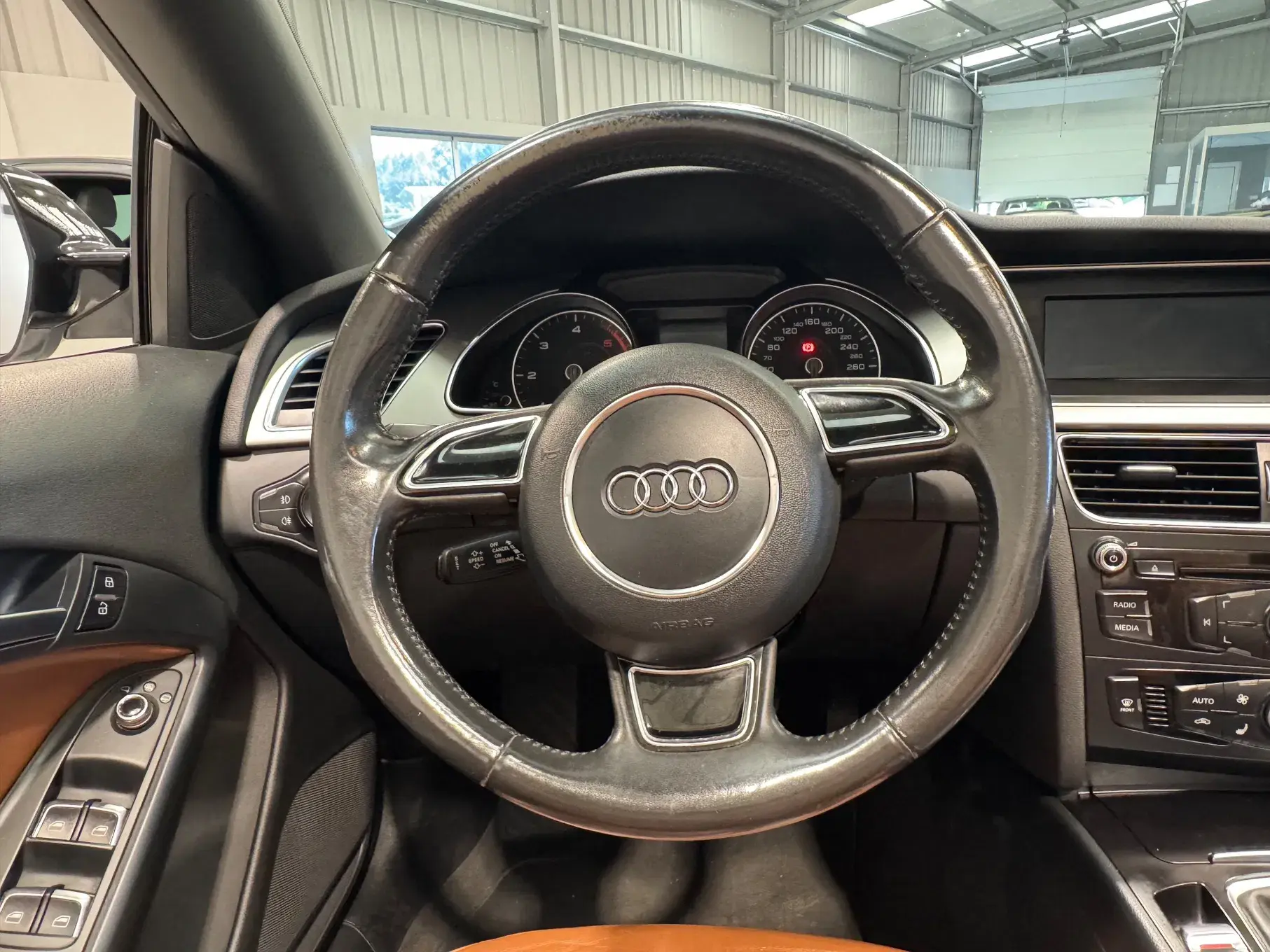 Audi A5 Cabrio 2.0 TDI DPF 14