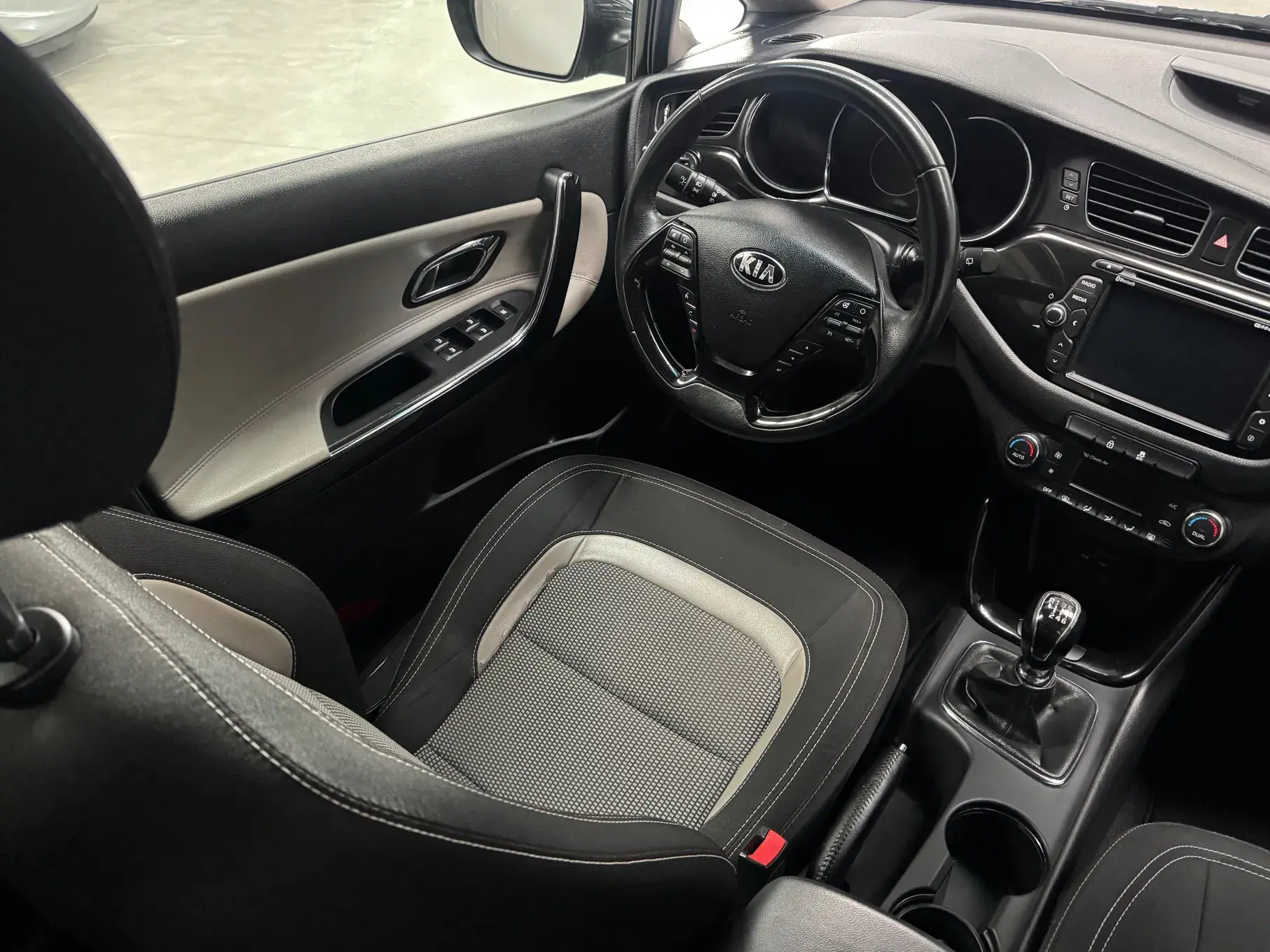 Kia Ceed SW 1.6 CRDi Prime 12