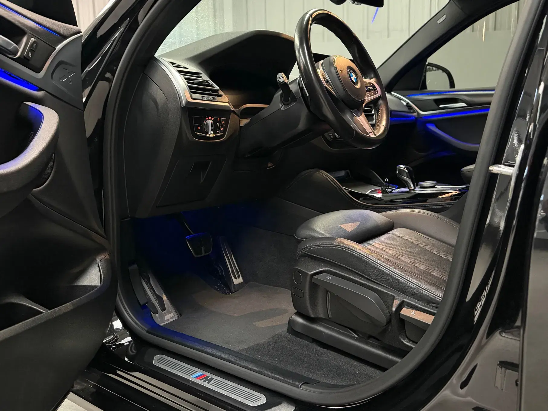 BMW X4 Outro 10