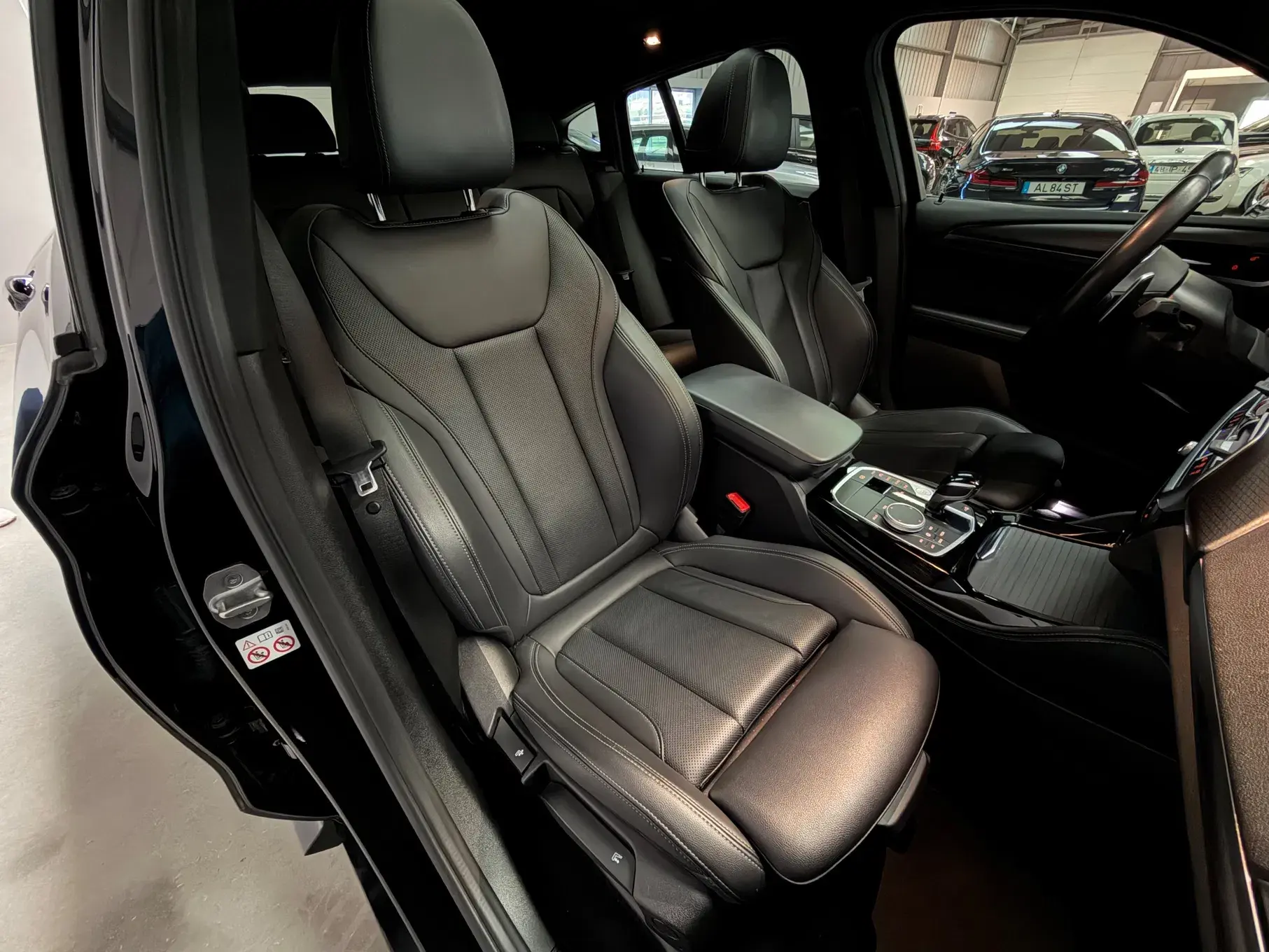 BMW X4 Outro 12