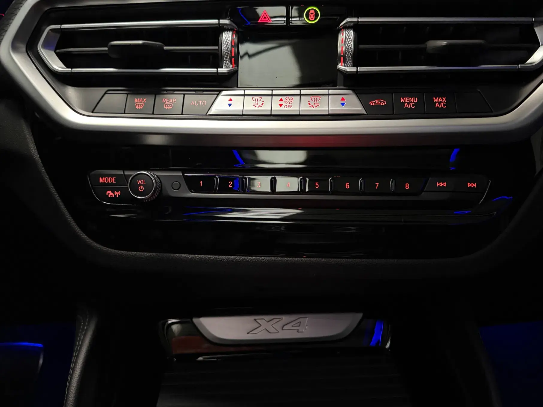 BMW X4 Outro 24