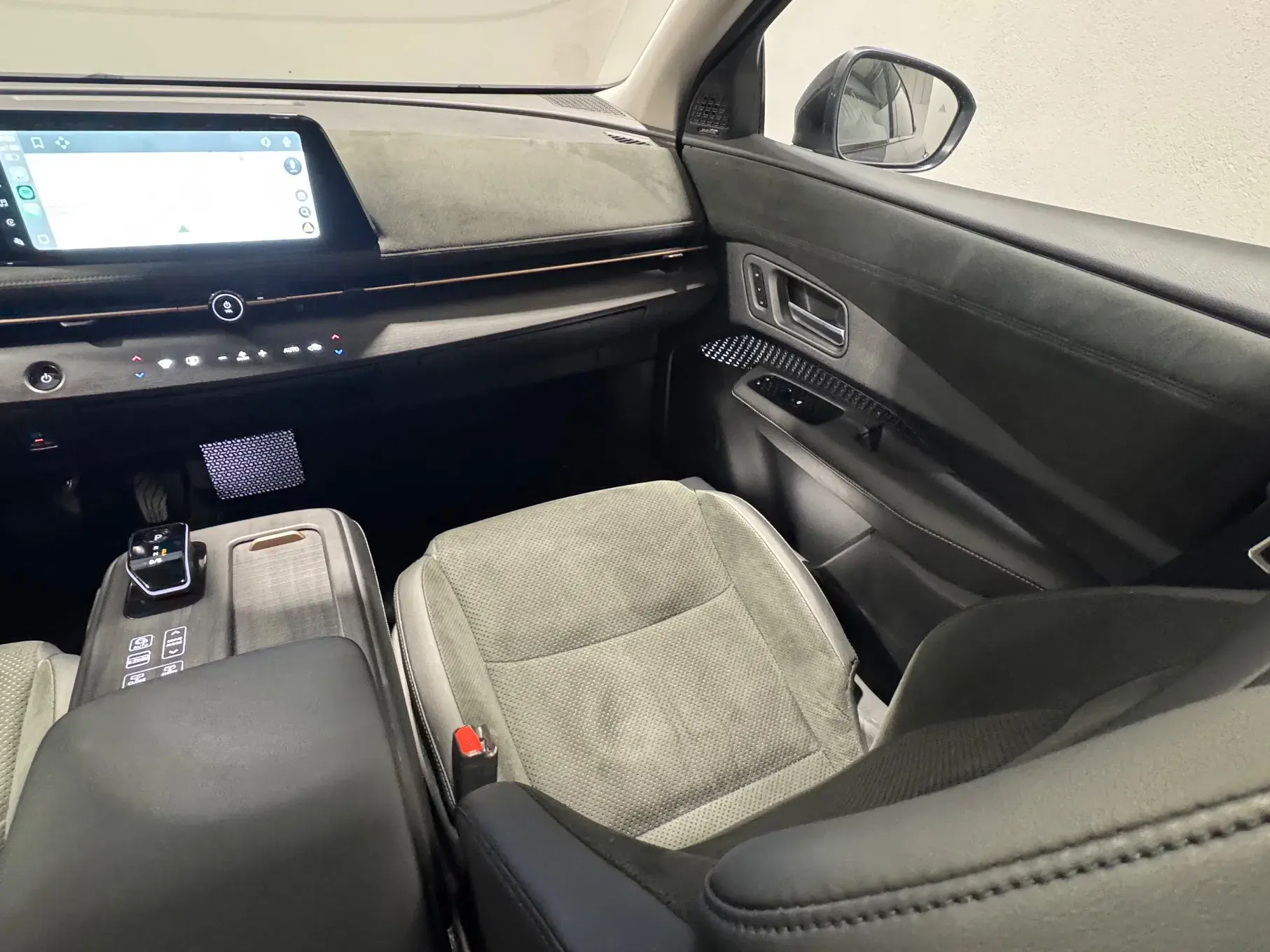 Nissan Ariya 87 kWh Evolve Pack 14