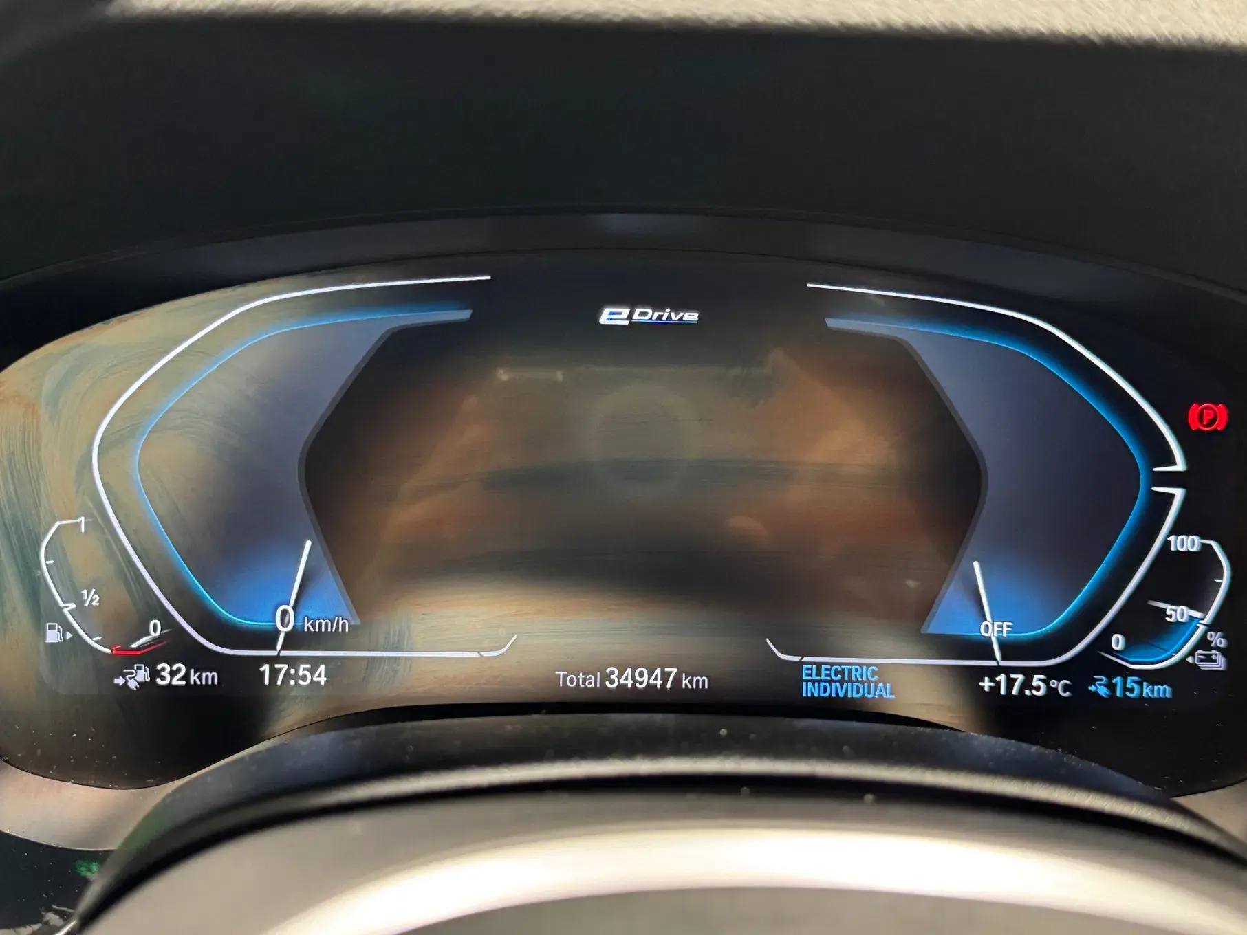 BMW 545 e xDrive Pack M 20
