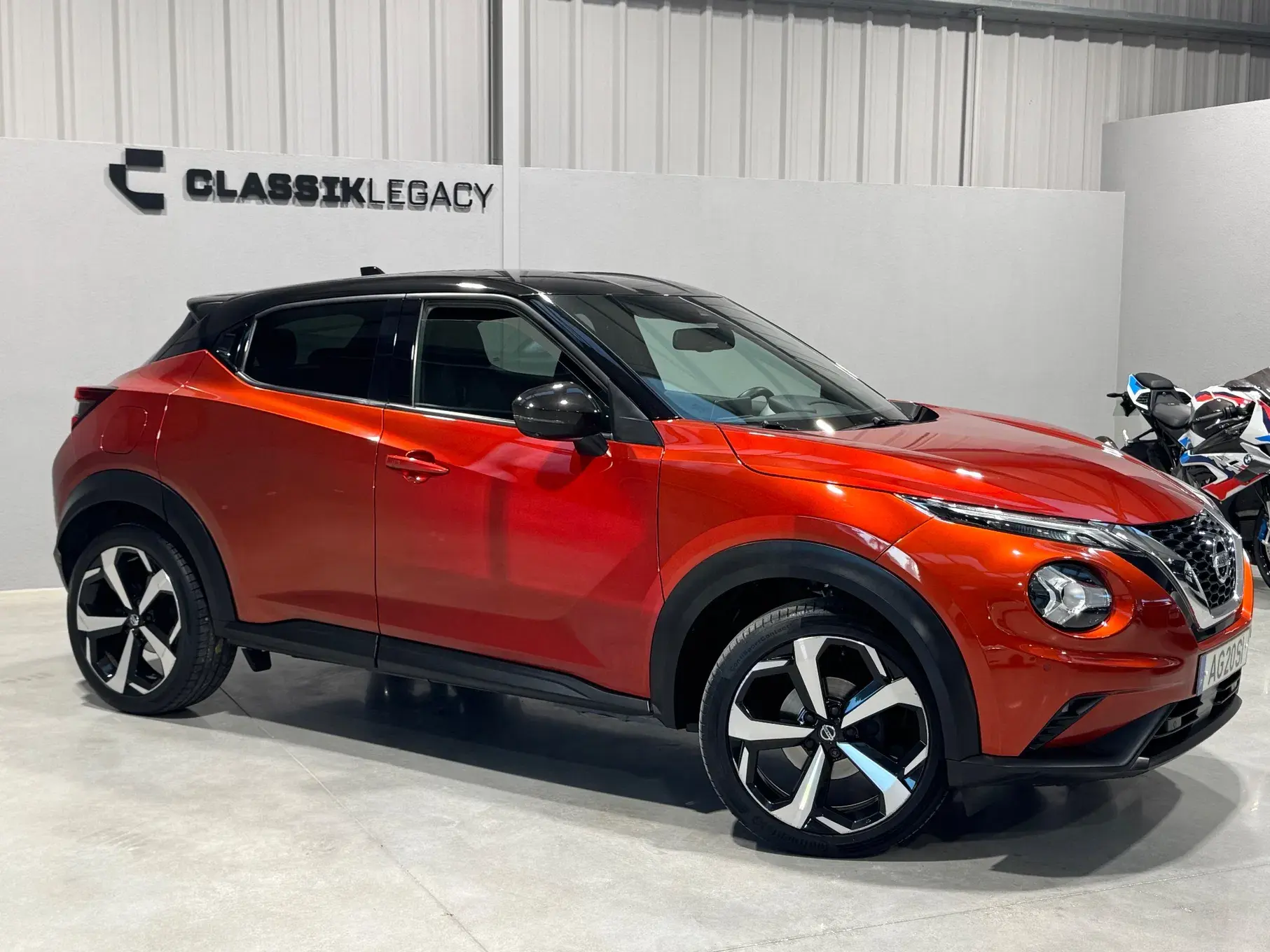 Nissan Juke 1.0 DIG-T N-Connecta NAV.+TwoTone NC 3