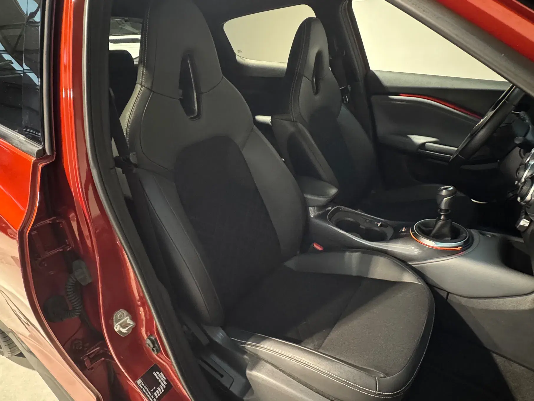 Nissan Juke 1.0 DIG-T N-Connecta NAV.+TwoTone NC 11