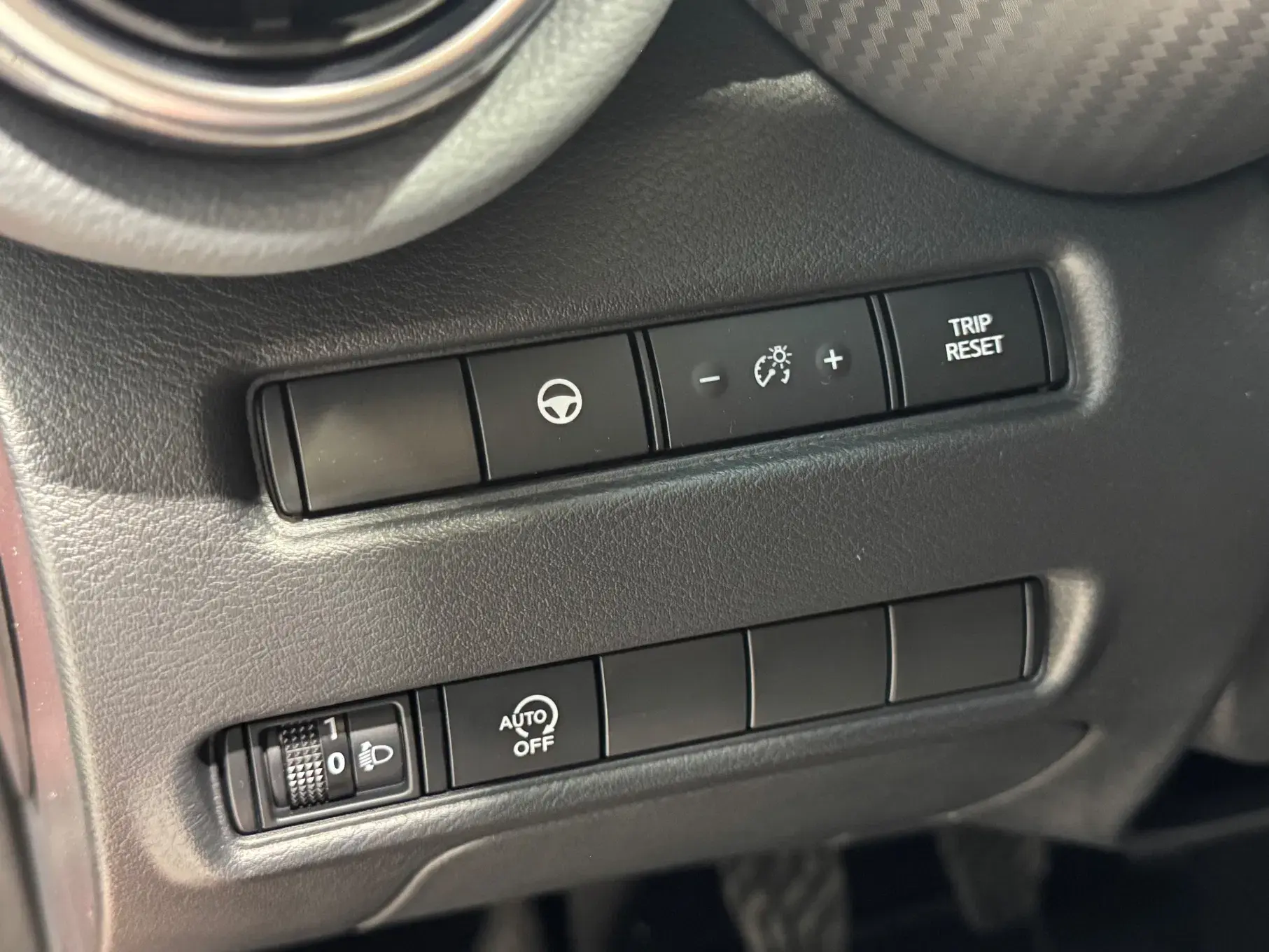 Nissan Juke 1.0 DIG-T N-Connecta NAV.+TwoTone NC 15