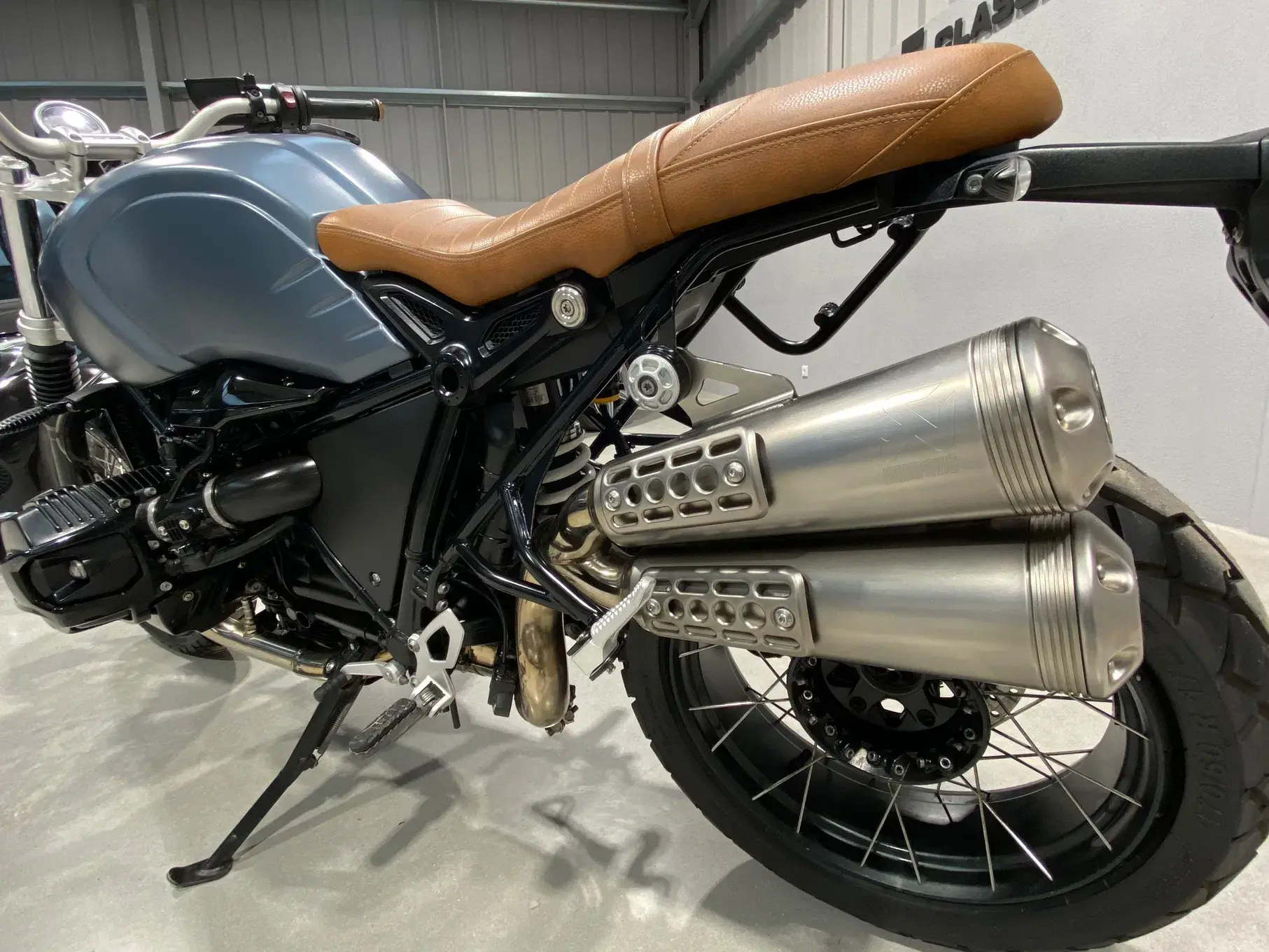 BMW R nineT Outro 8