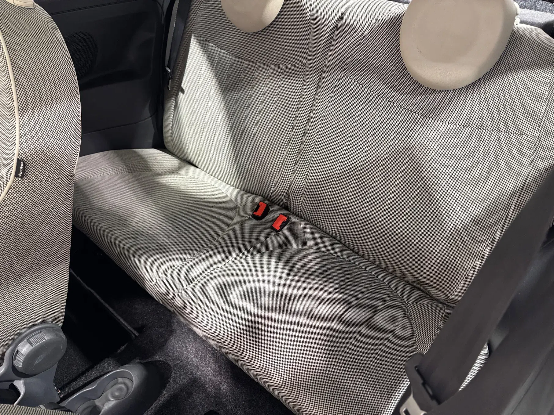 Fiat 500 1.2 Lounge 11