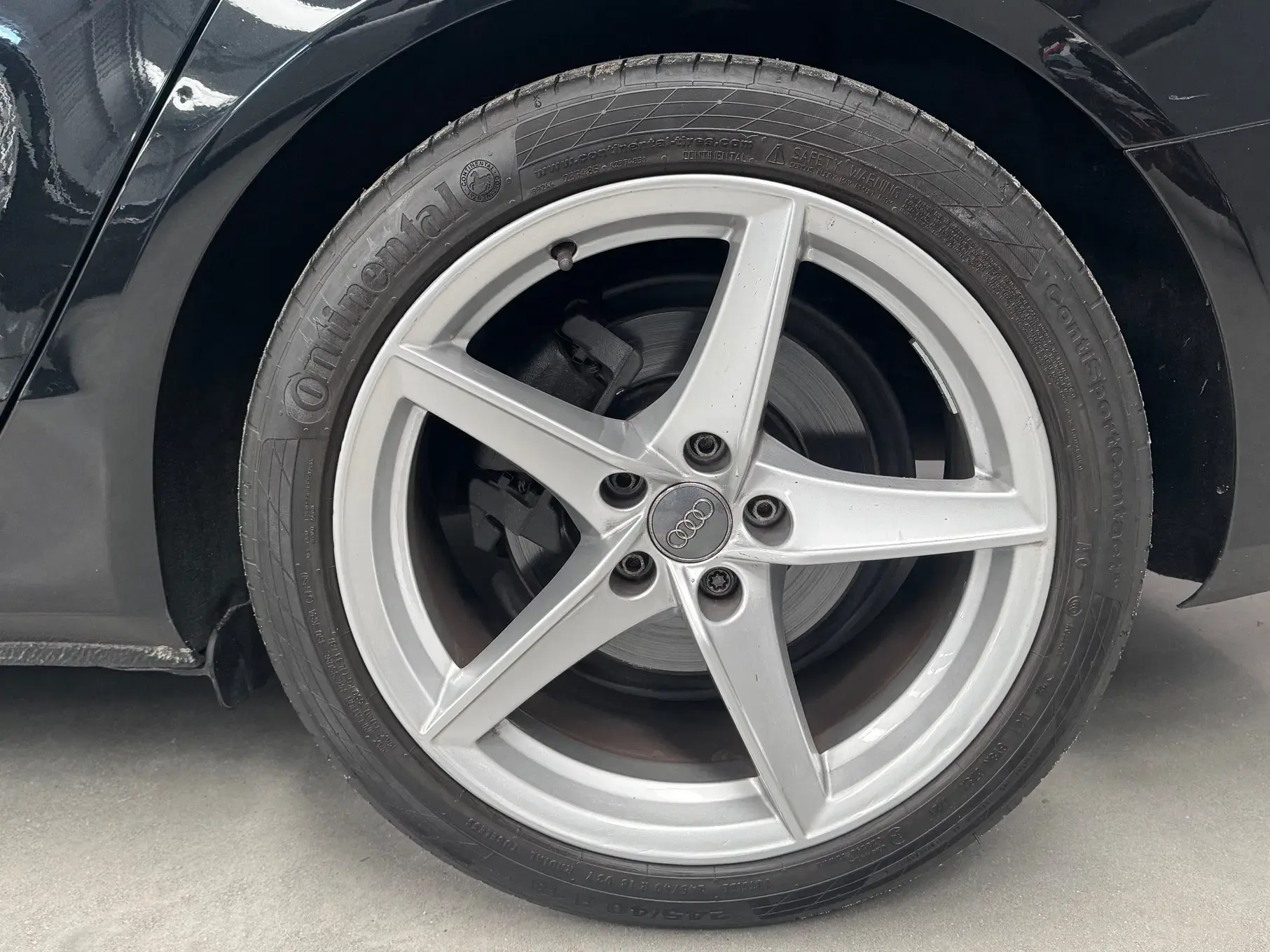Audi A4 Avant 2.0 TDI Business Line Sport 28
