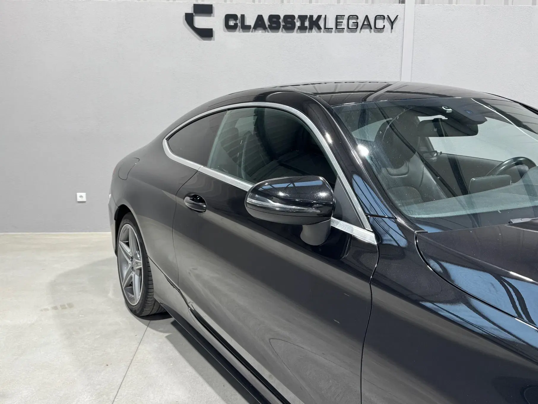 Mercedes-Benz C 250 d 9G-TRONIC AMG Line 4