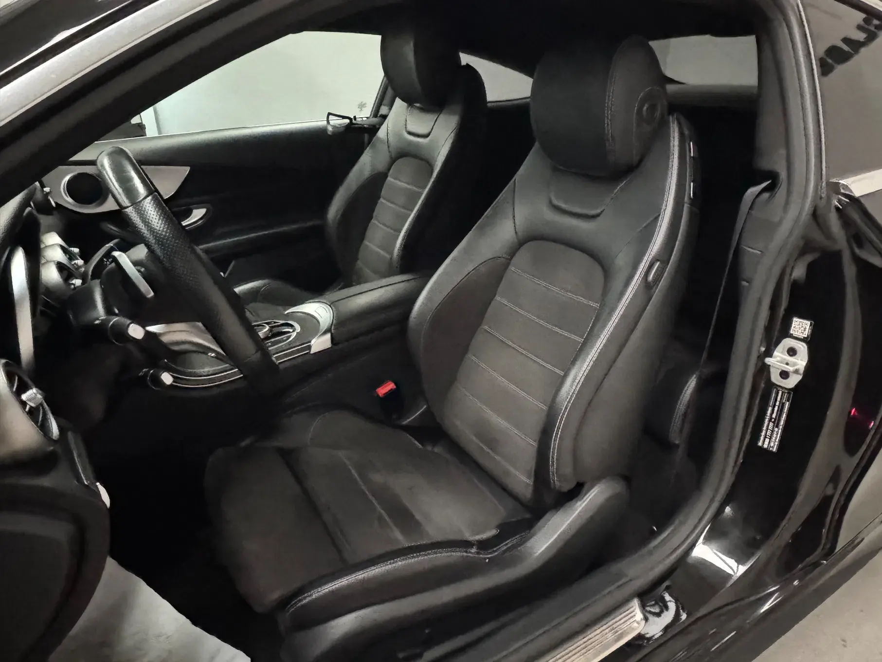 Mercedes-Benz C 250 d 9G-TRONIC AMG Line 12