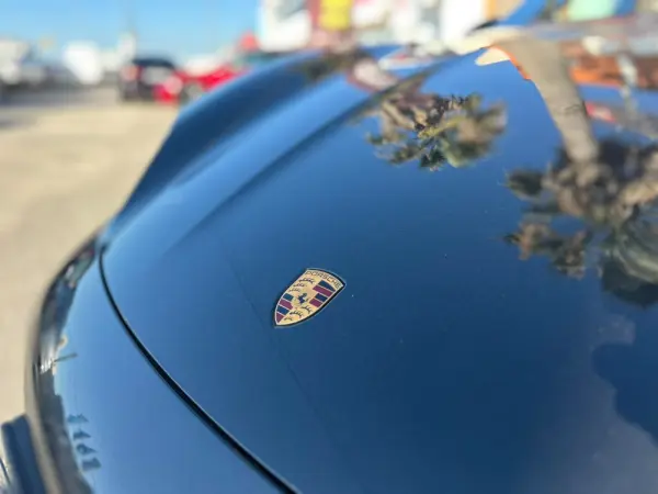 Porsche Taycan Sport Turismo Outro 8