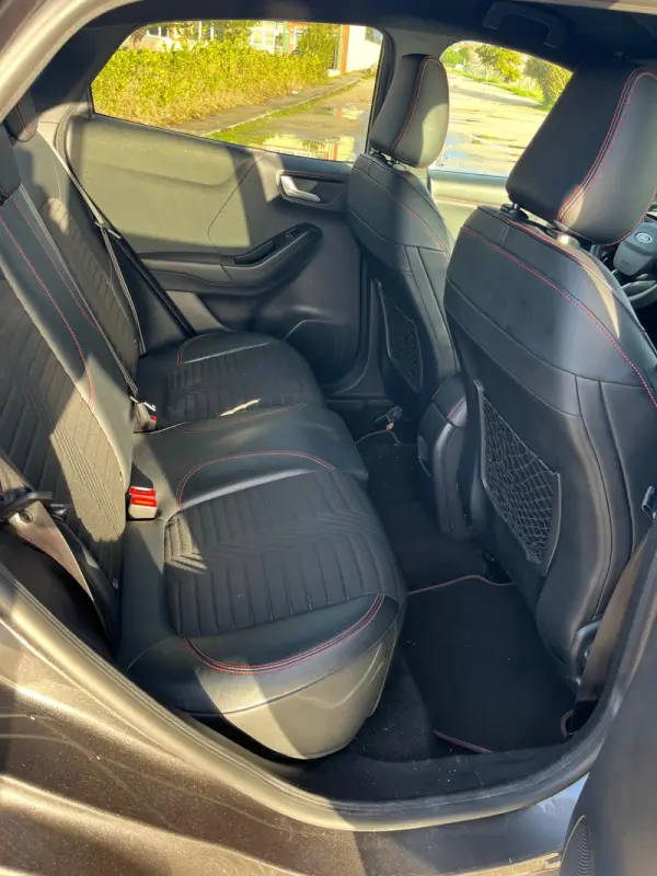 Ford Puma 1.0 EcoBoost MHEV ST-Line 10