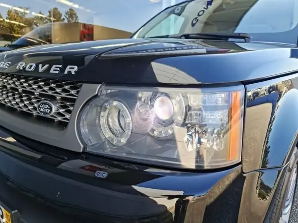 Land Rover Range Rover Sport 3.0 TDV6 HSE 3