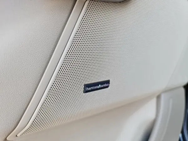 Land Rover Range Rover Sport 3.0 TDV6 HSE 10