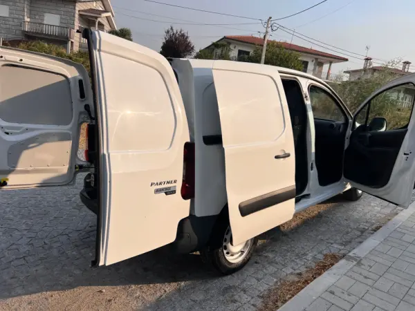 Peugeot Partner 1.6 BlueHDi L2 Pro 3L 2