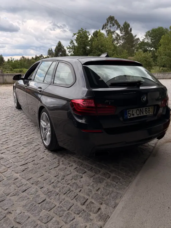 BMW M550d xDrive Auto 4
