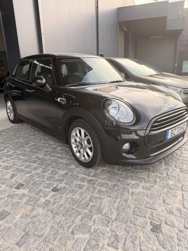 MINI 5 Portas Cooper D 2