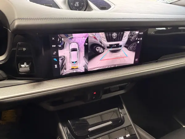 Porsche Cayenne E-Hybrid 10