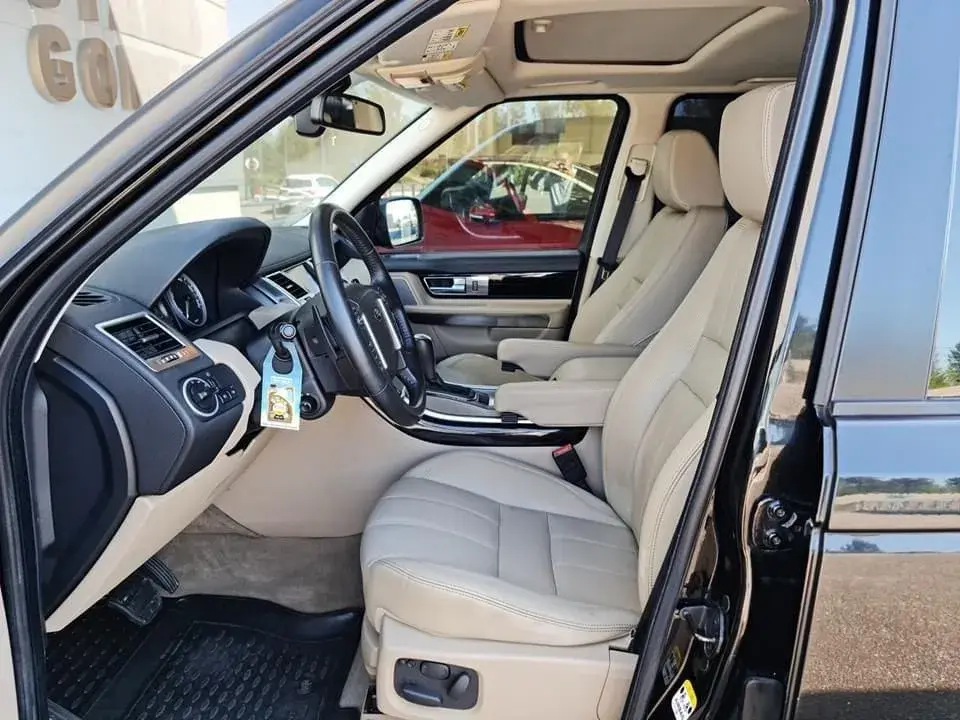 Land Rover Range Rover Sport 3.0 TDV6 HSE 6