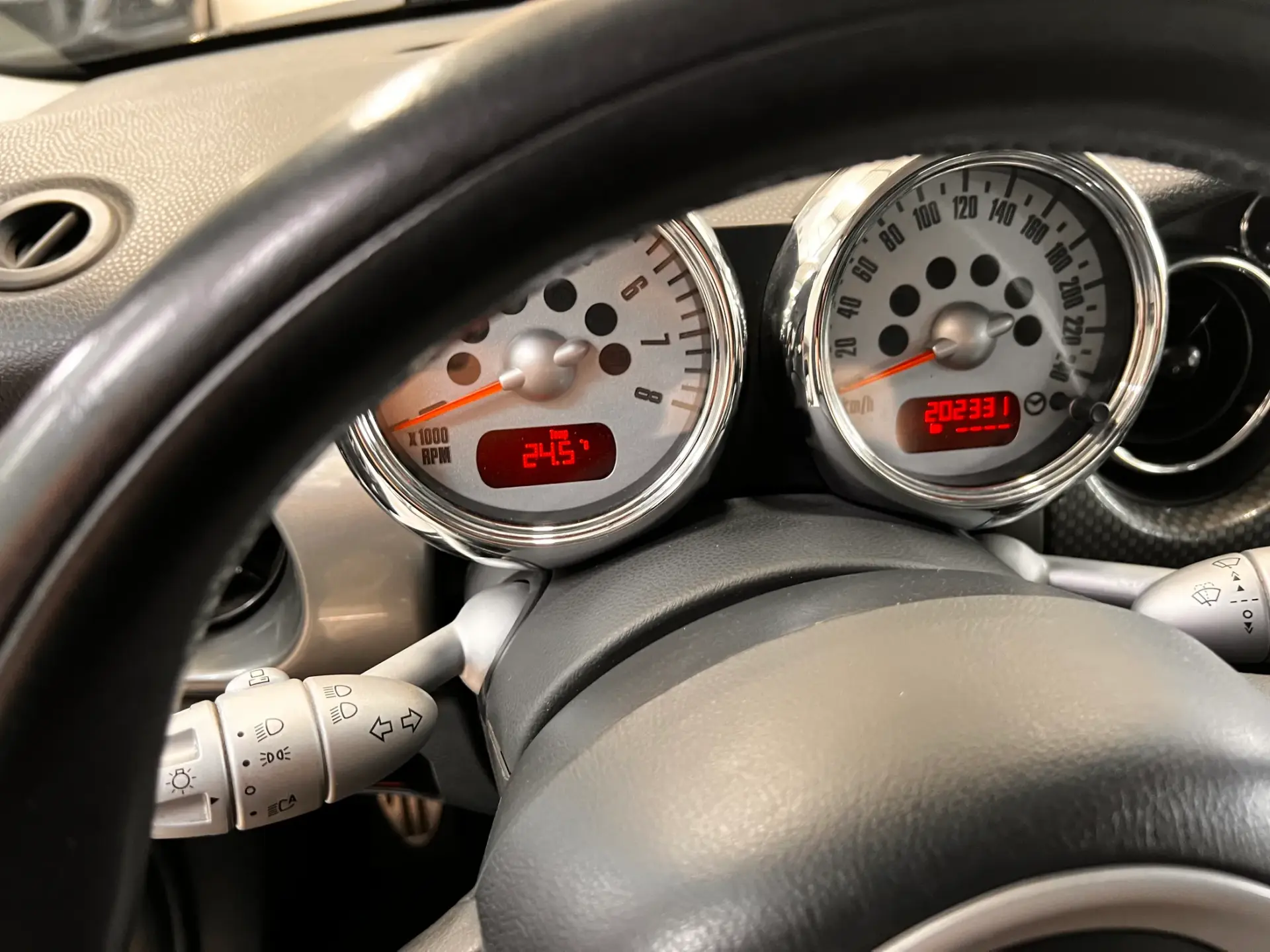 MINI 3 Portas Cooper S 11