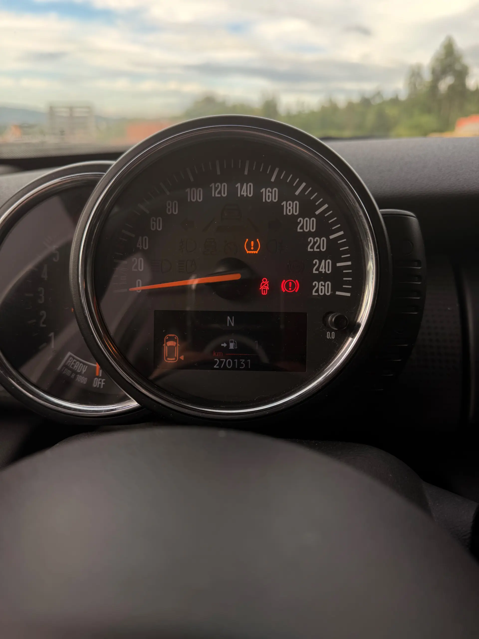 MINI 5 Portas Cooper D 7