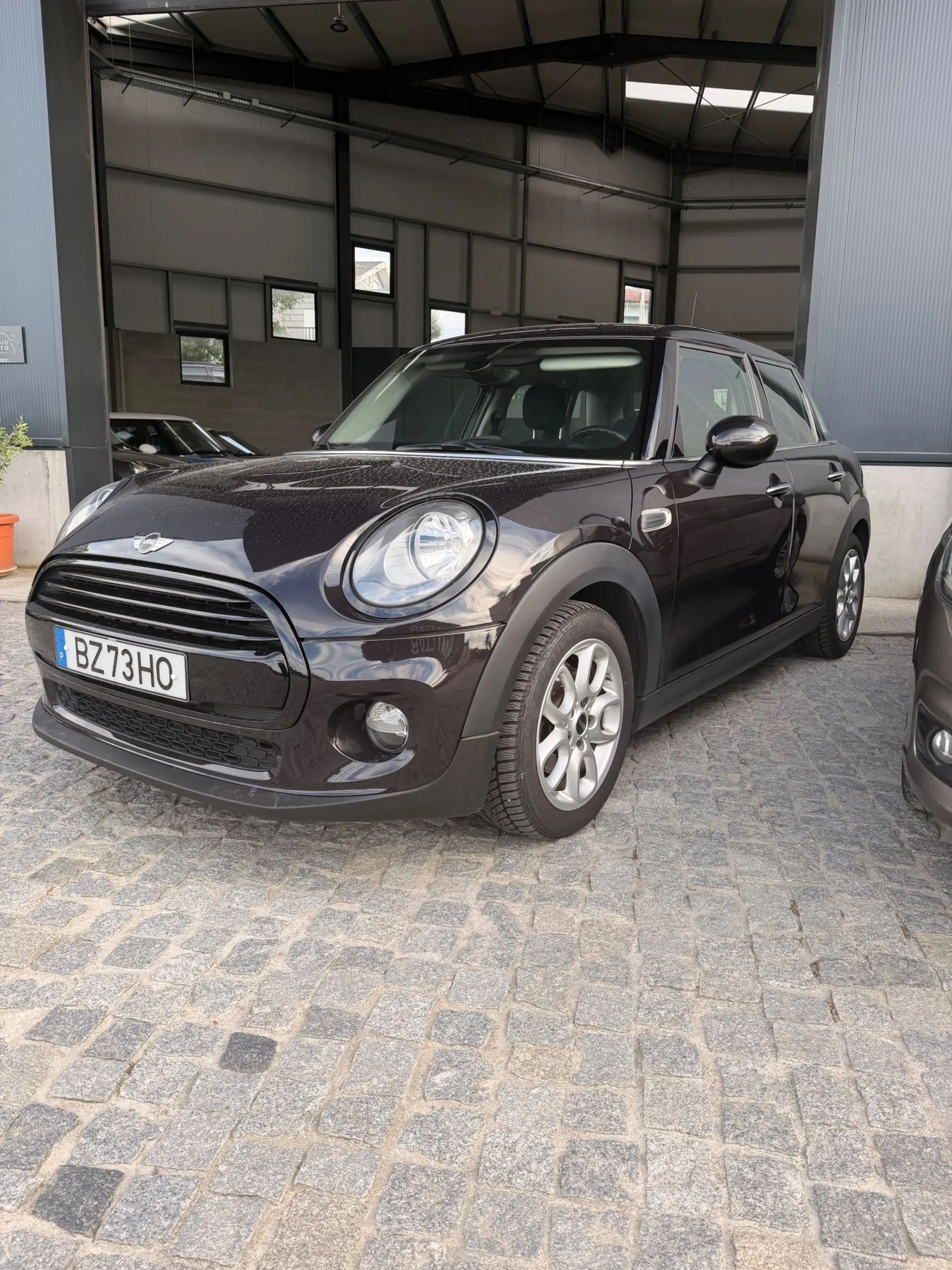 MINI 5 Portas Cooper D 1