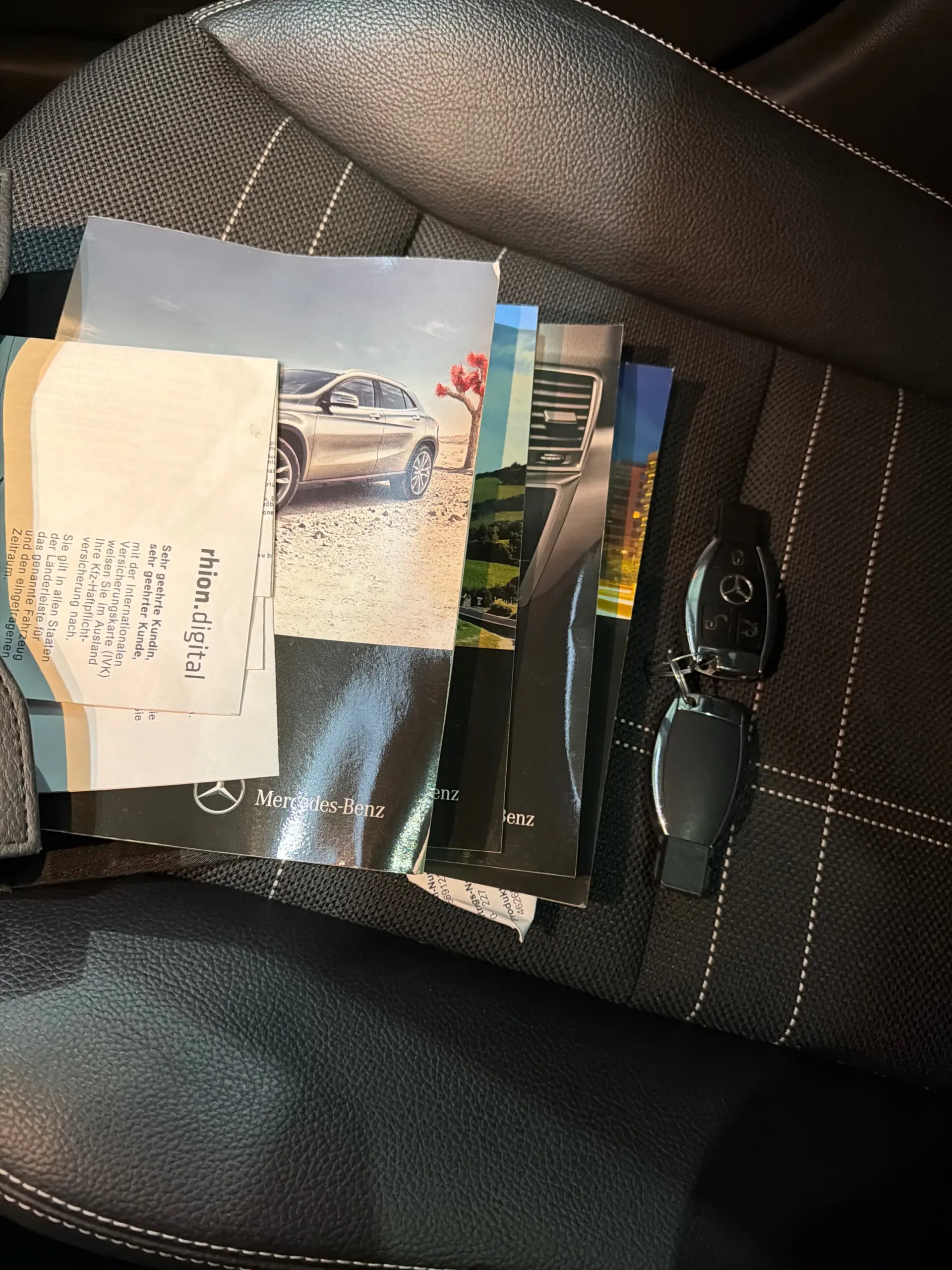 Mercedes-Benz GLA 180 (CDI) d 7G-DCT Urban 9