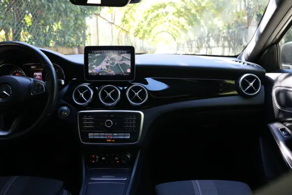 Mercedes-Benz GLA 180 d Urban Aut. 35