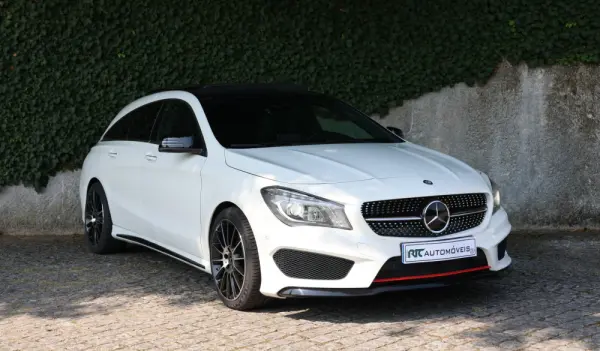 Mercedes-Benz CLA 220 d Shooting Brake AMG Line Aut. 7