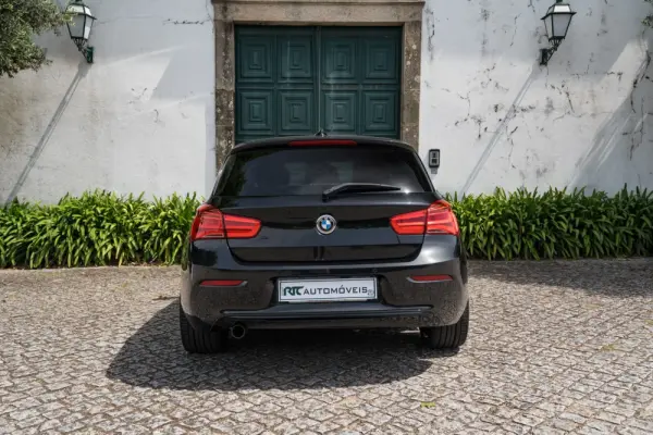 BMW 118 d Line Sport Shadow Auto 10