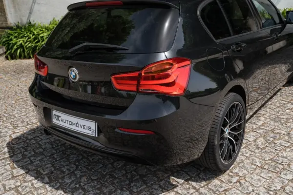 BMW 118 d Line Sport Shadow Auto 15