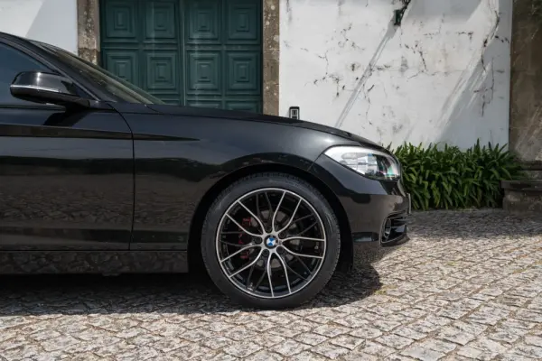 BMW 118 d Line Sport Shadow Auto 18